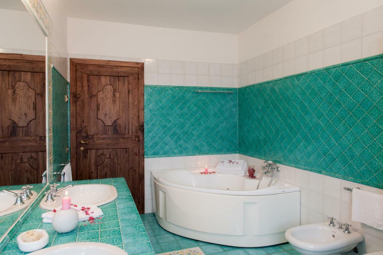 Agriturismo Wine Casale Villa Chiara Торджано Экстерьер фото